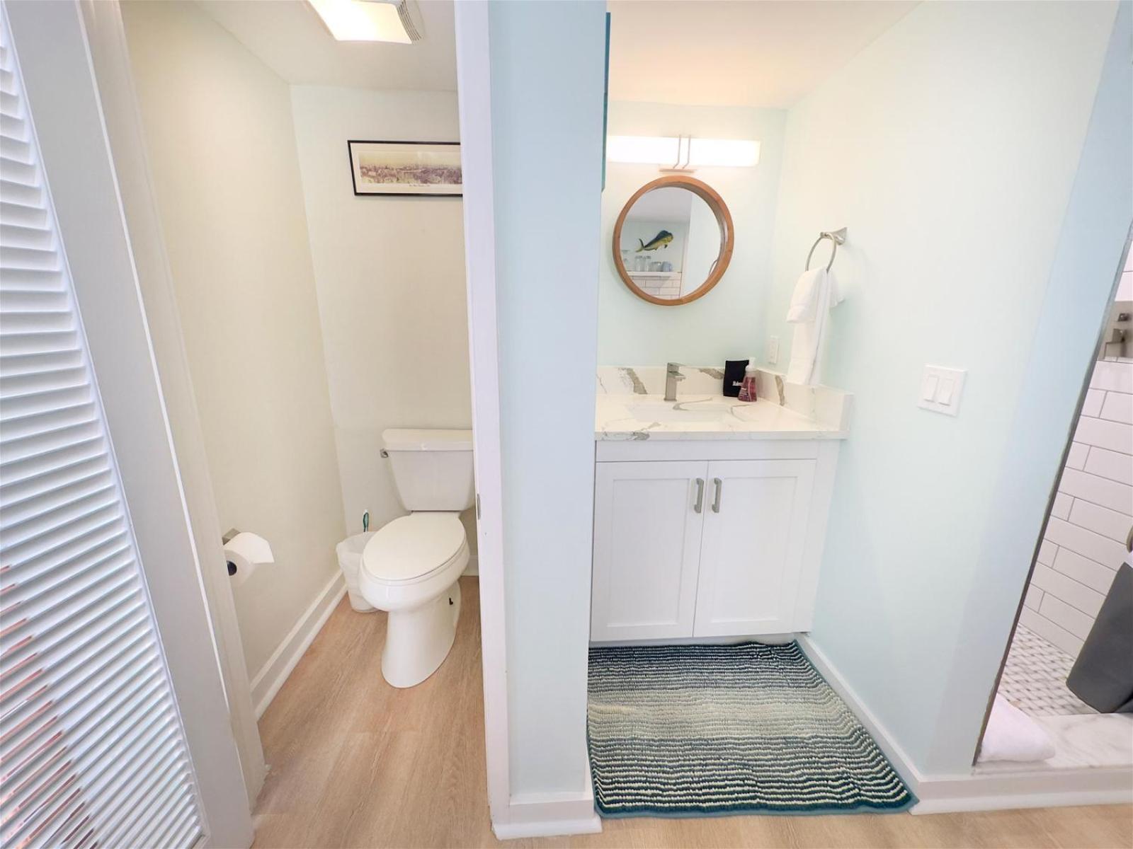 Deckside Conch Republic Apartment